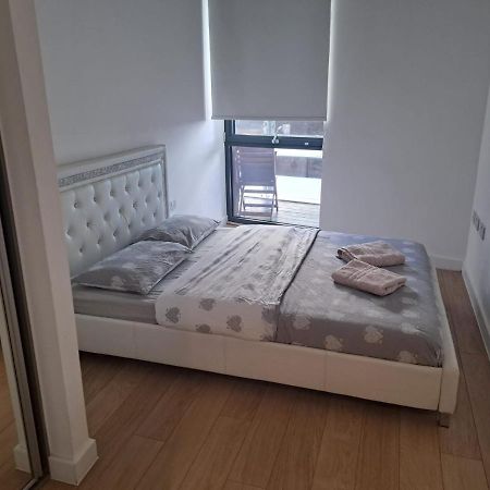 Amazing Apartment Moments Away From The Heart Of Londen Buitenkant foto