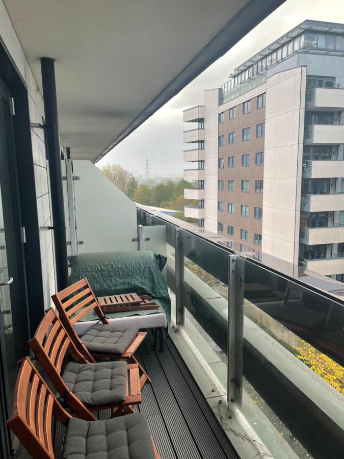 Amazing Apartment Moments Away From The Heart Of Londen Buitenkant foto